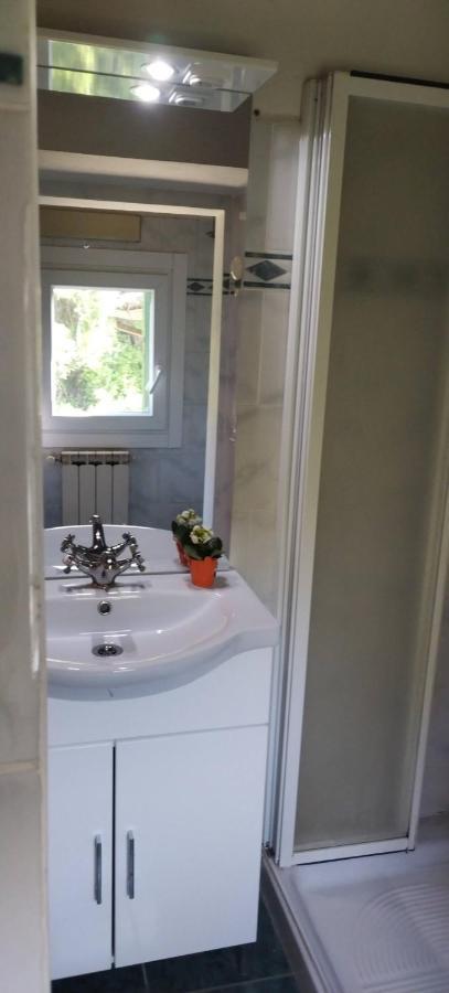 La Casa Del Nonno - Tiny House Villa เรกเจลโล ภายนอก รูปภาพ