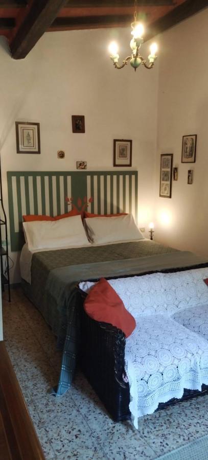 La Casa Del Nonno - Tiny House Villa เรกเจลโล ภายนอก รูปภาพ